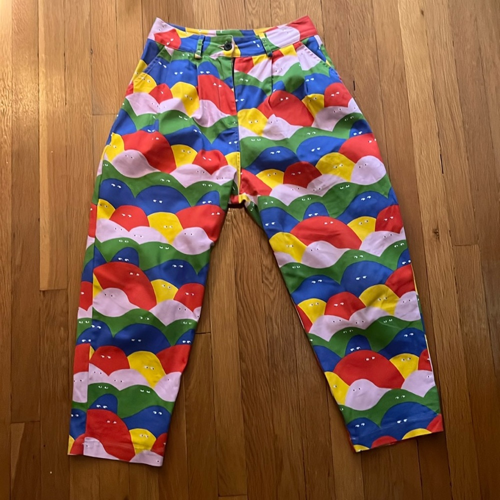 NOOWORKS business pants with rolling scalloped eyes